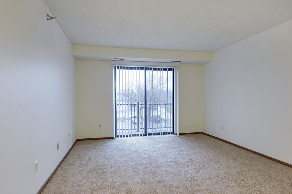 Apartments for Rent in Anoka, MN Rainbow Plaza